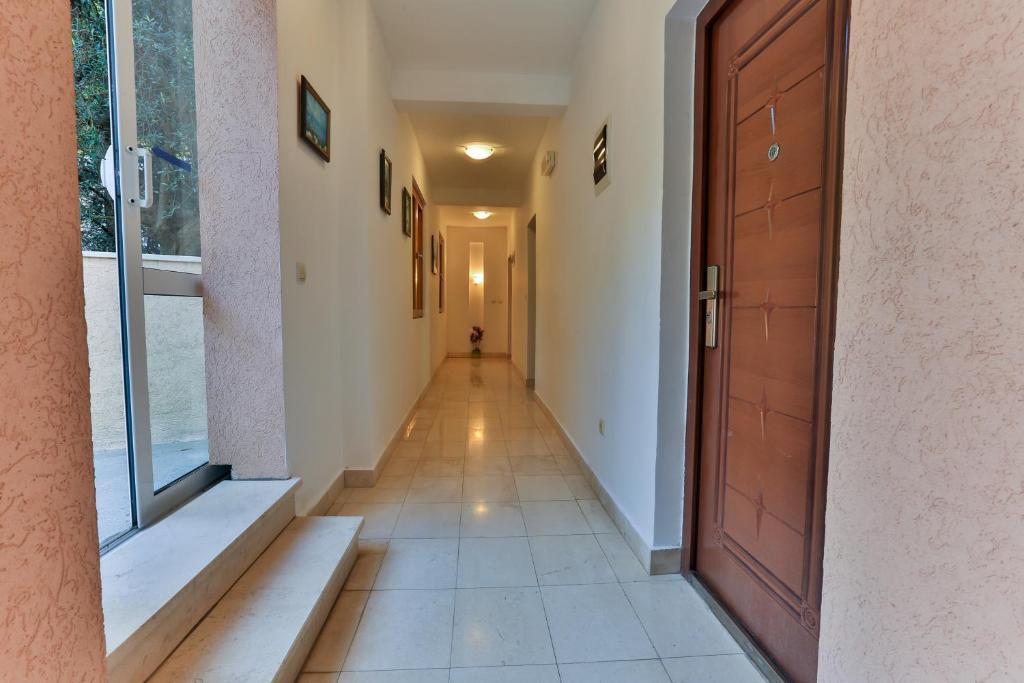 Apartmani Nica Sveti Stefan Exterior foto